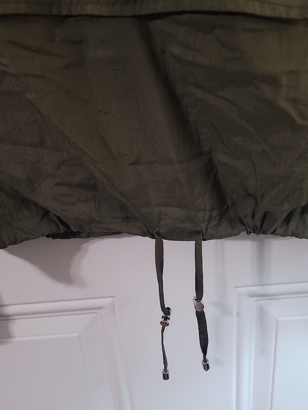 Rue21 Colorblock Hooded Utility Windbreaker in Olive, Dark Green, Beige & Yellow - Picture 3 of 14
